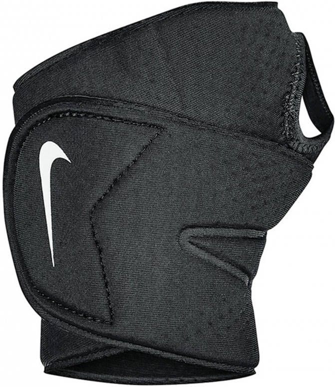 Nike Pro Wrist and Thumb Wrap